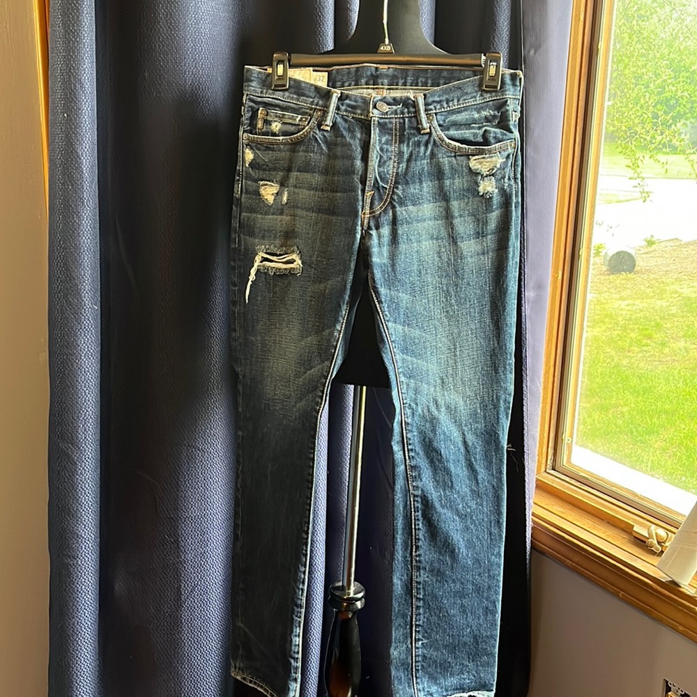Men’s Abercrombie and finch jeans